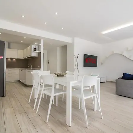 Appartamento Piazza Mazzini A 2 Passi Dal Mare. Lido di Jesolo