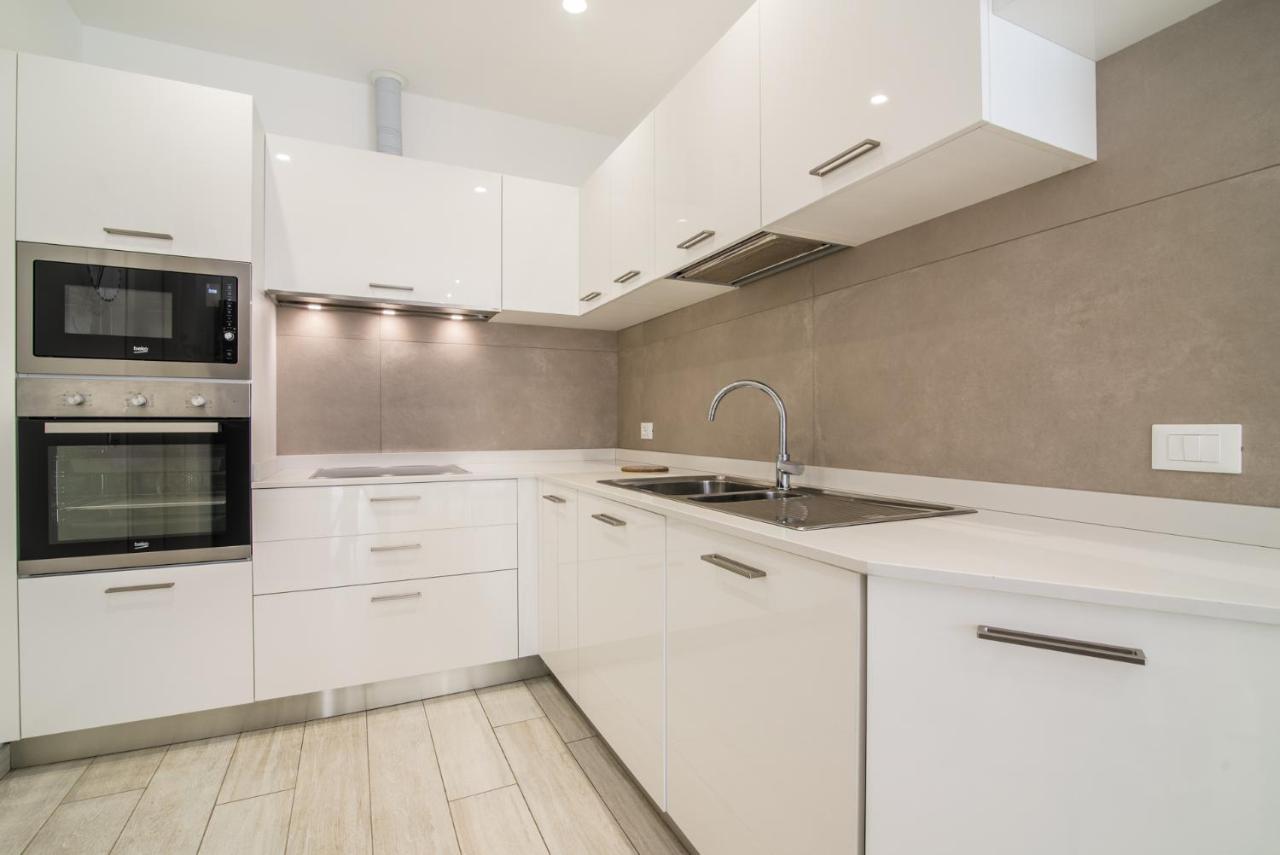Apartment Piazza Mazzini A 2 Passi Dal Mare.